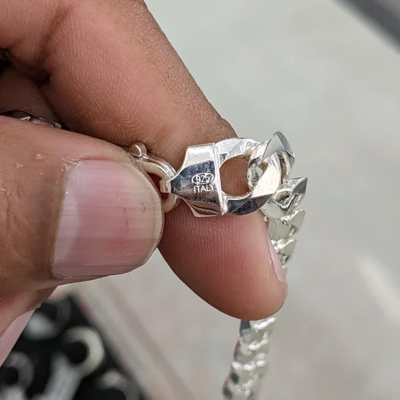 925 Sterling Silver Figaro Diamond Cut Chain 10mm 22 inch